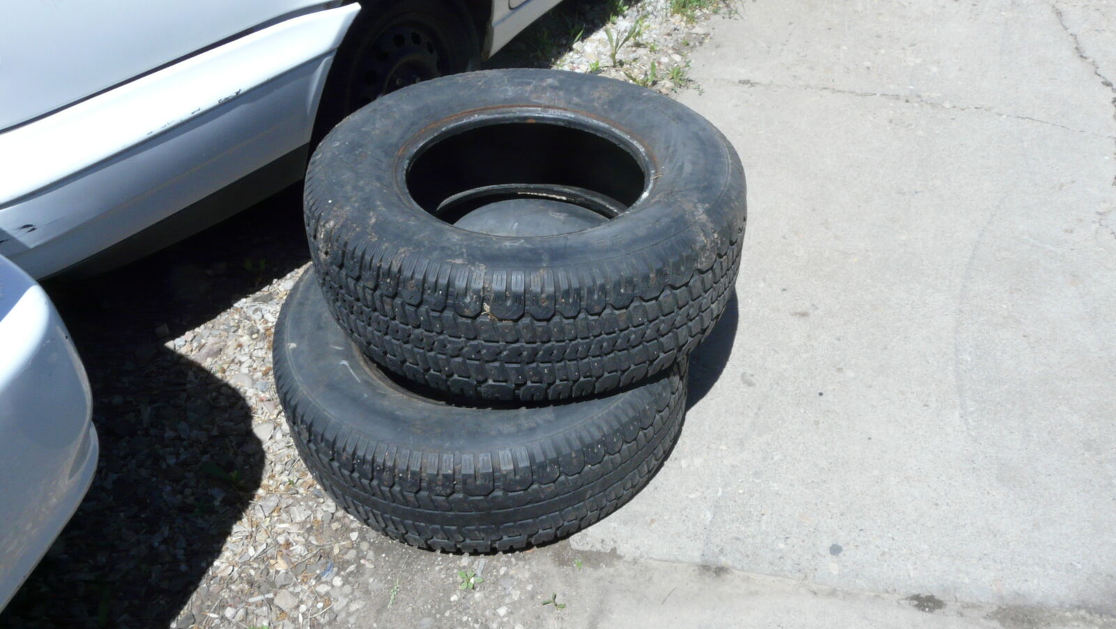 assorted tires some with rims 14,15,16,AND 17 . I CANNOT MOUNT
