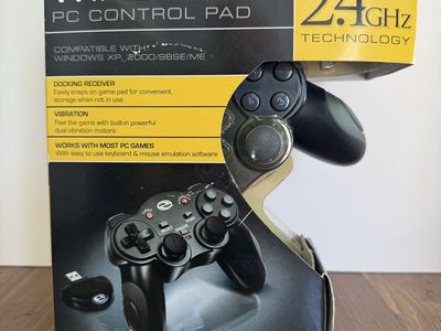Wirelesswave 2.4GHz Wireless PC Control Pad with Keyboard & Mouse Emulation - New/Sealed
