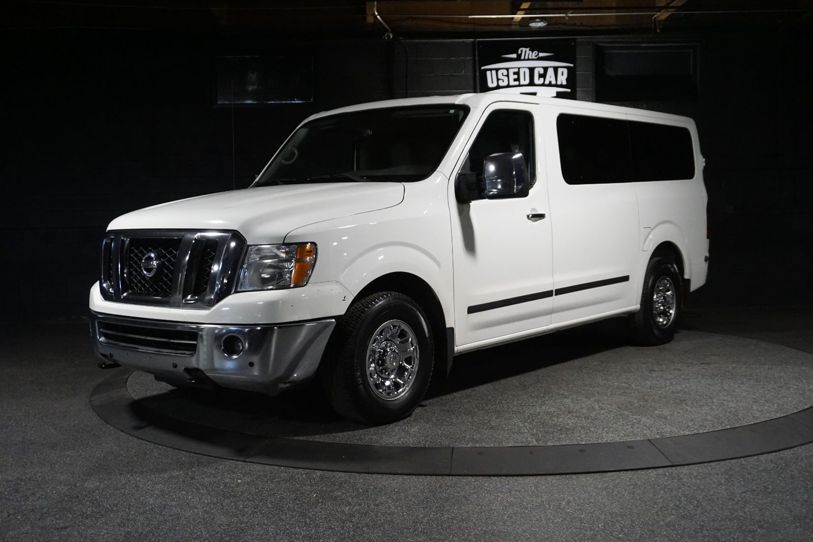 2019 Nissan NV 3500 HD SL