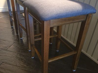 Navy blue and wood Bar Stools. set of 3 (needs fixed/tightened)