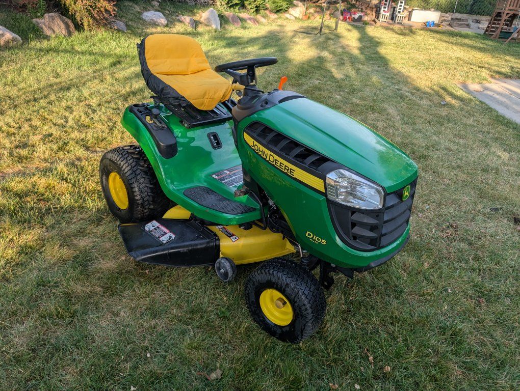 John Deere 100 Series Riding Lawn Mower - 330 Hours, Well-Maintained, Ready for Your Yard