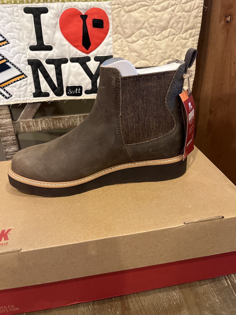 Womens 8.5 Boot - Kodiak Bonshaw