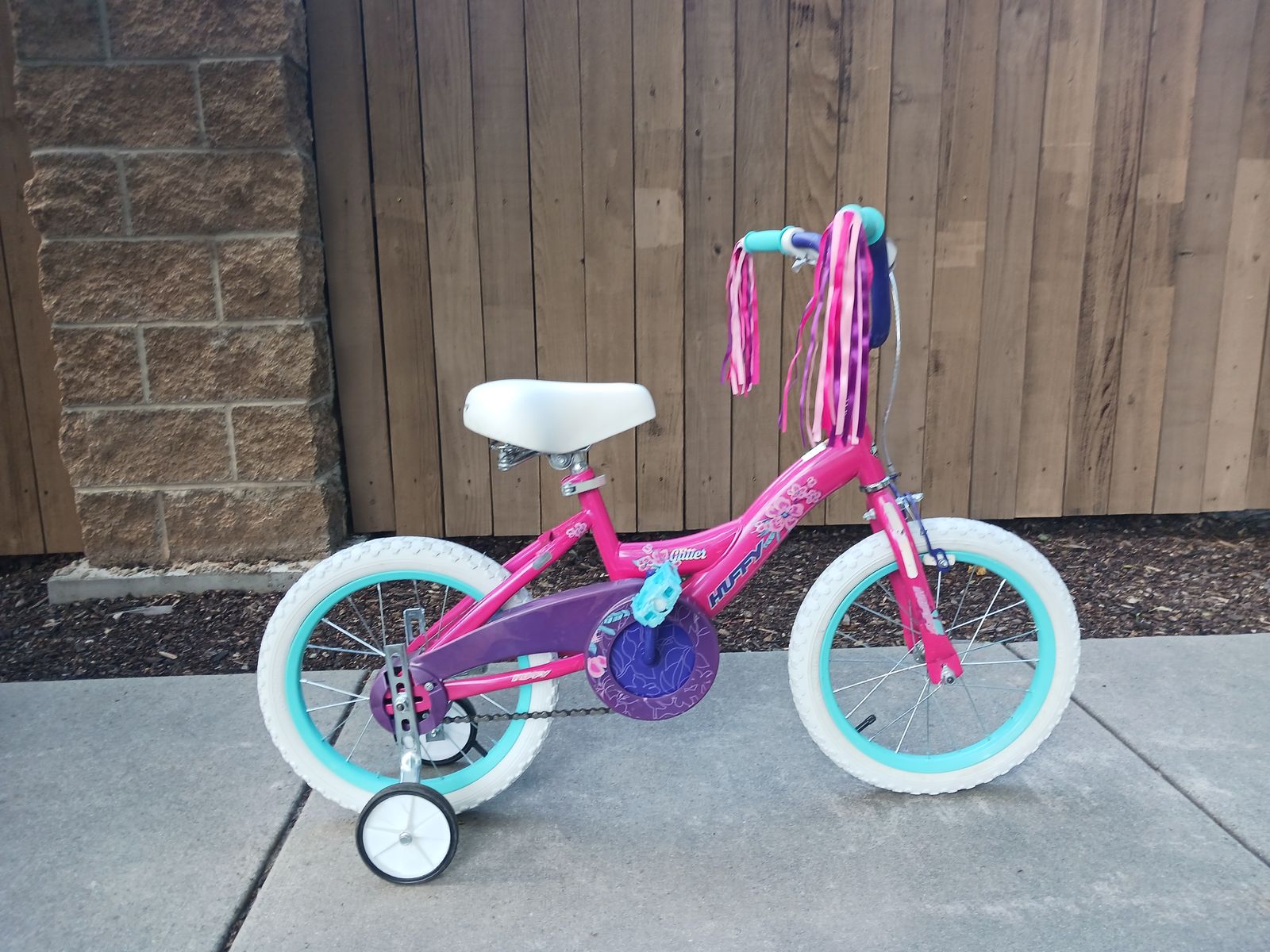 GIRLS GLITTER BIKE, 16" BICYCLE