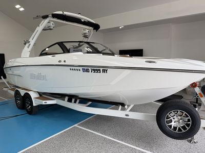 2020 Malibu 24 MXZ