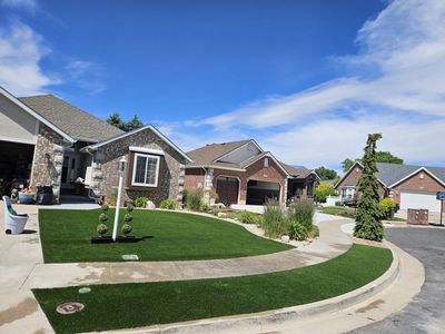 Utah Artificial Grass - High-Quality Turf Rolls for Landscaping Projects