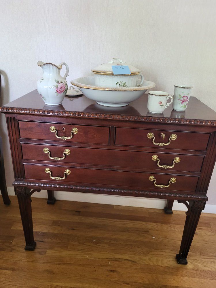 Council NC side table