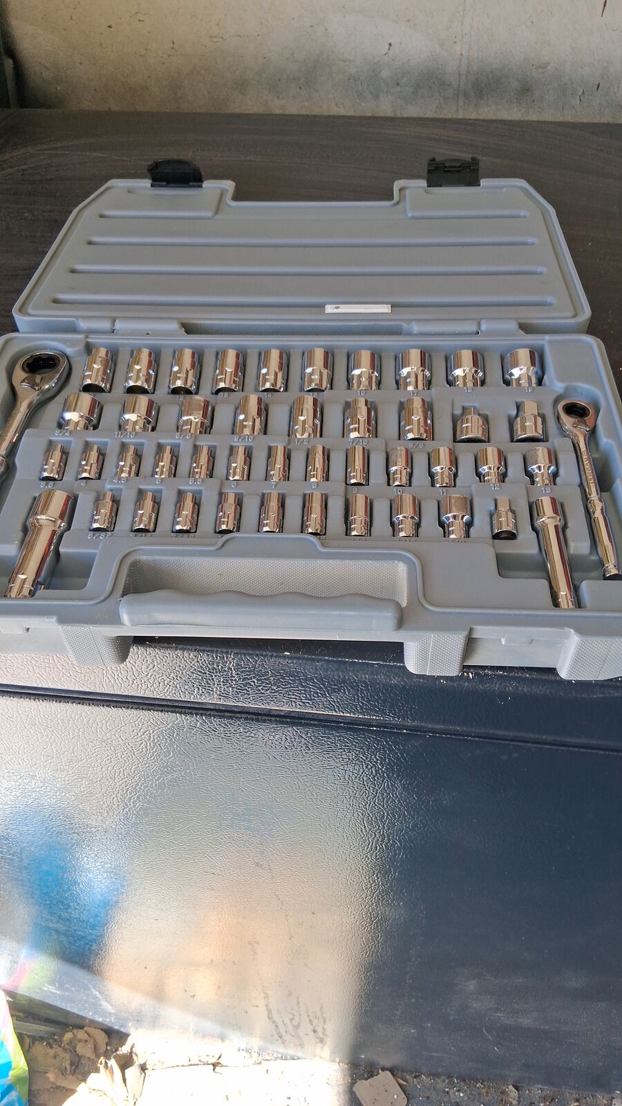 KOBALT PASS-THROUGH SOCKETS SET