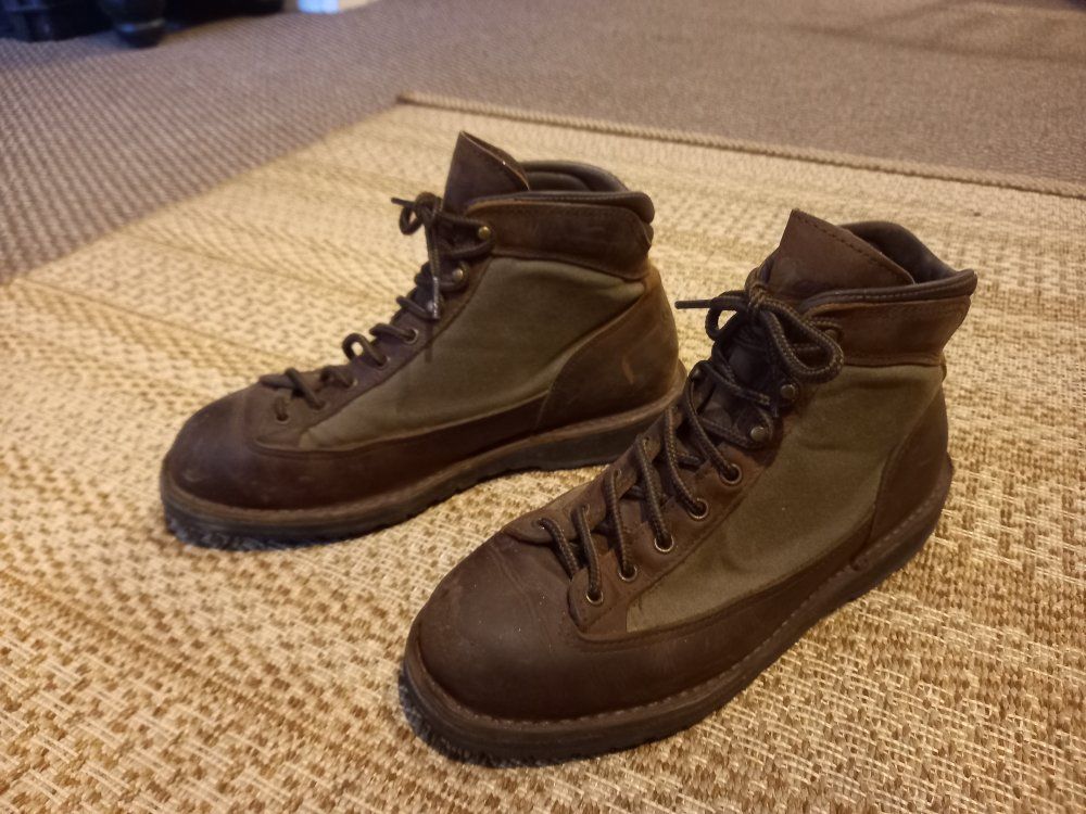 Danner Ridge Bees Wax Dark Brown/Green GORE-TEX Hiking Boots Size 10 EE (Style 34112)