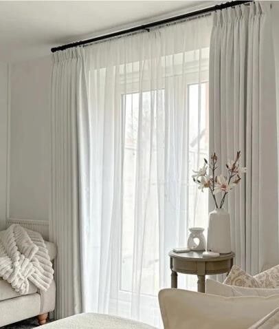 Pair Liz Linen Drape