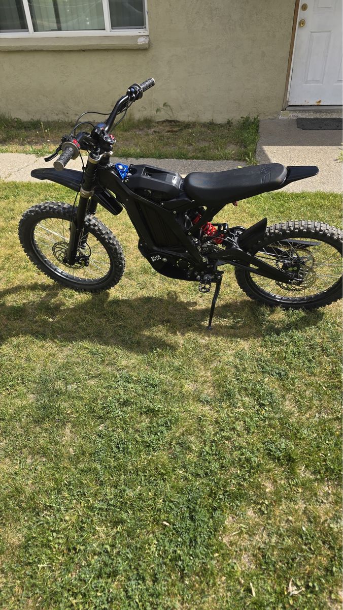 Sur-Ron X Electric Dirt Bike Light Bee Off-Road E-Bike - Black