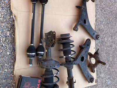 2015 Subaru Crosstrek Front Suspension Components