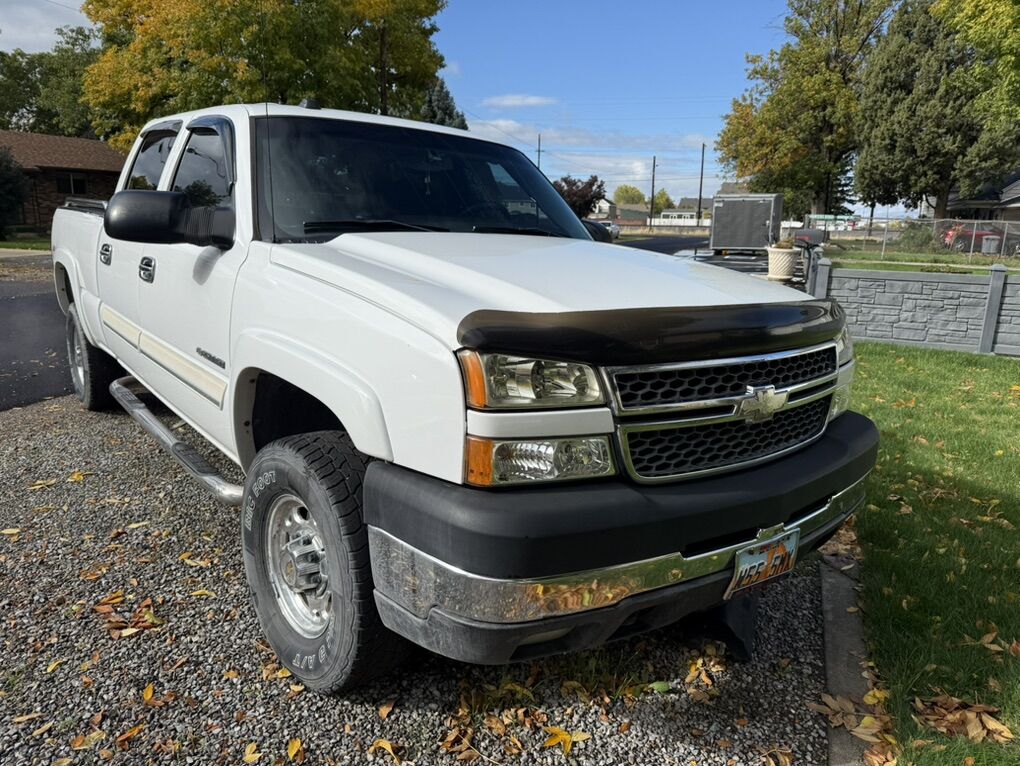 2005 HD2500 LS Crew Cab Silverado