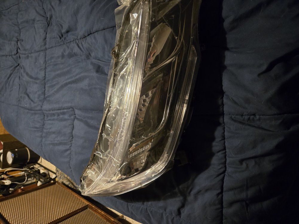 2015 Honda CR-V Hedlights