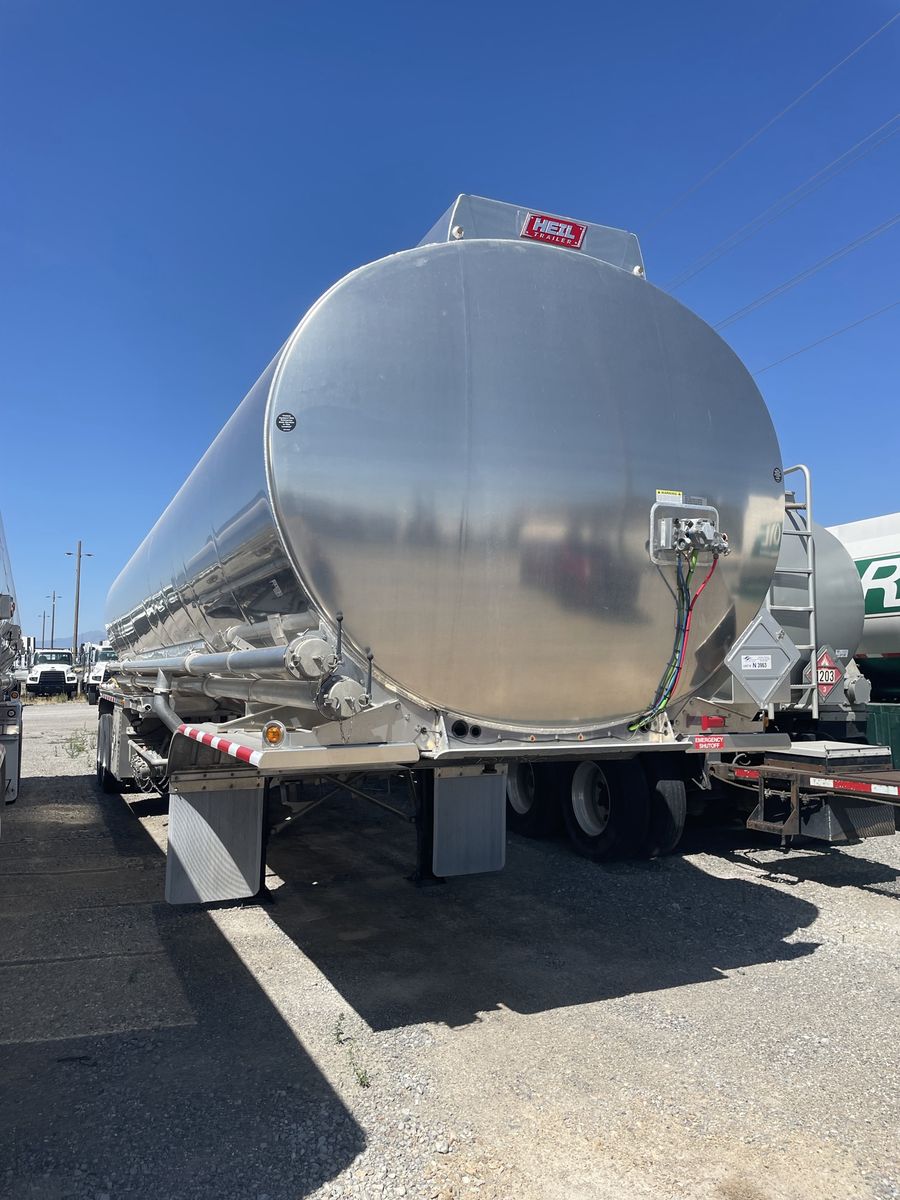 Crude oil / Fuel Trailers