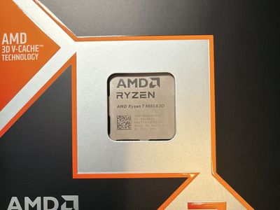 AMD Ryzen 7 9850X3D 9000 Series Processor with 3D V-Cache Technology, Fairly new in Box