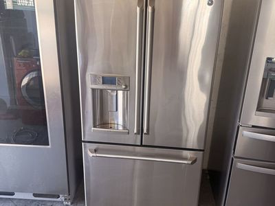 Refrigerator GE café