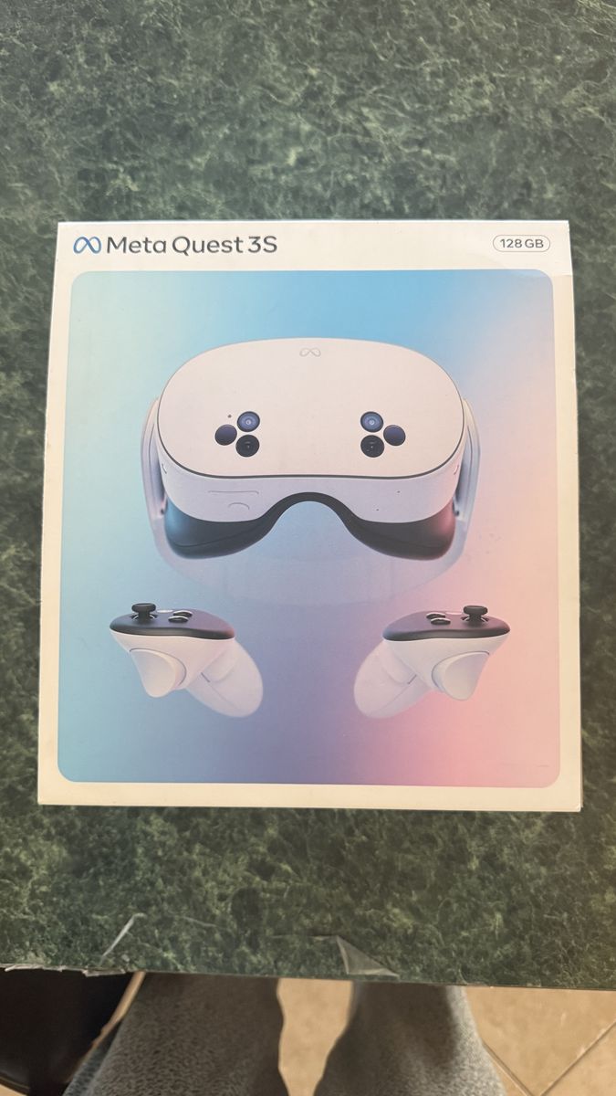 Meta quest 3S like new with box