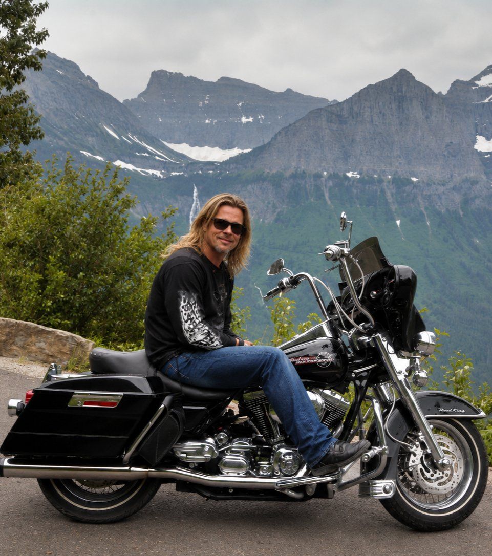 2005 Harley Davidson Road King FLHRI Motorcycle Excellent Condition