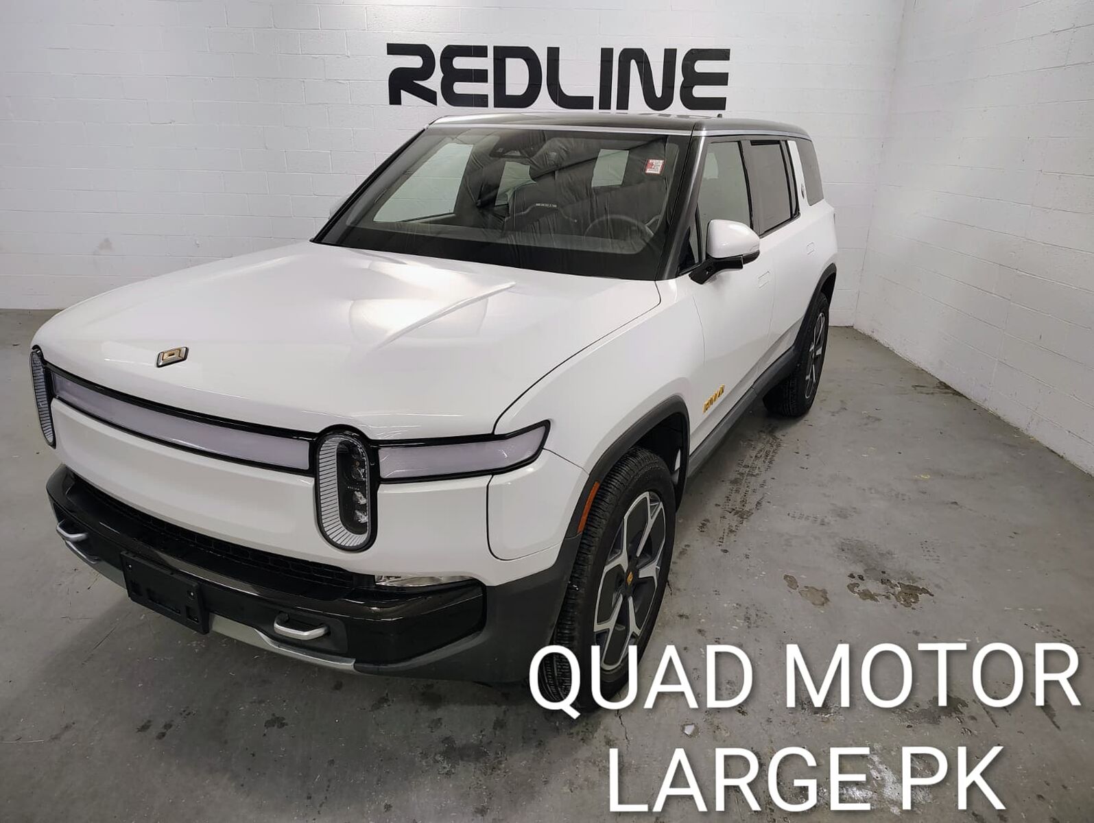 2024 Rivian R1S Adventure