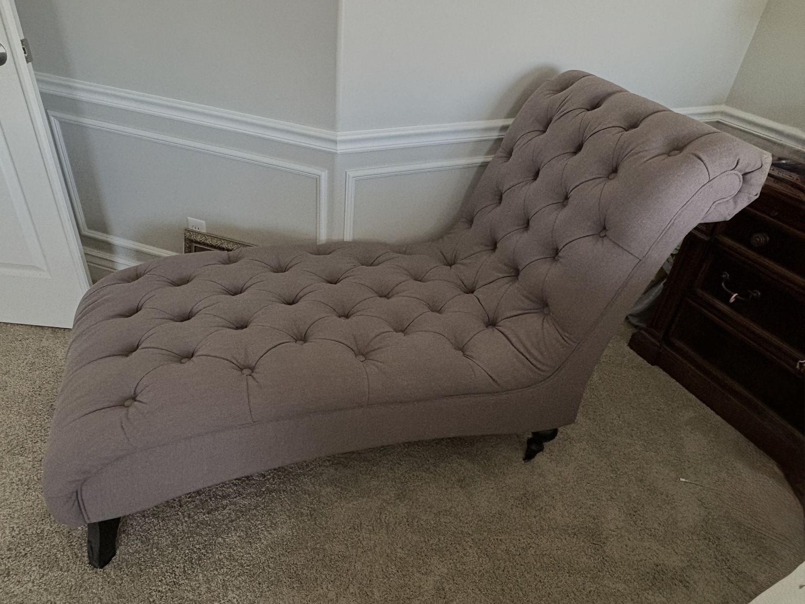 Chair-Chaise lounge
