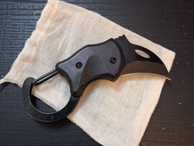 Black Folding Karambit Pocket Knife with Carabiner Clip and Storage Pouch