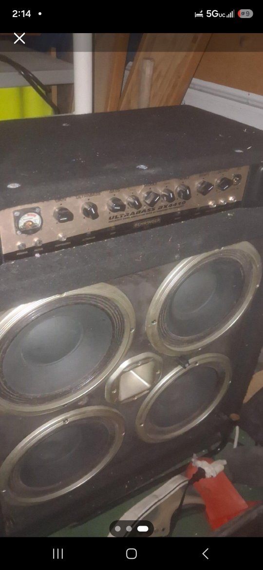 Behringer Ultrabass BX4410 450-Watt 4x10 Bass Combo Amplifier