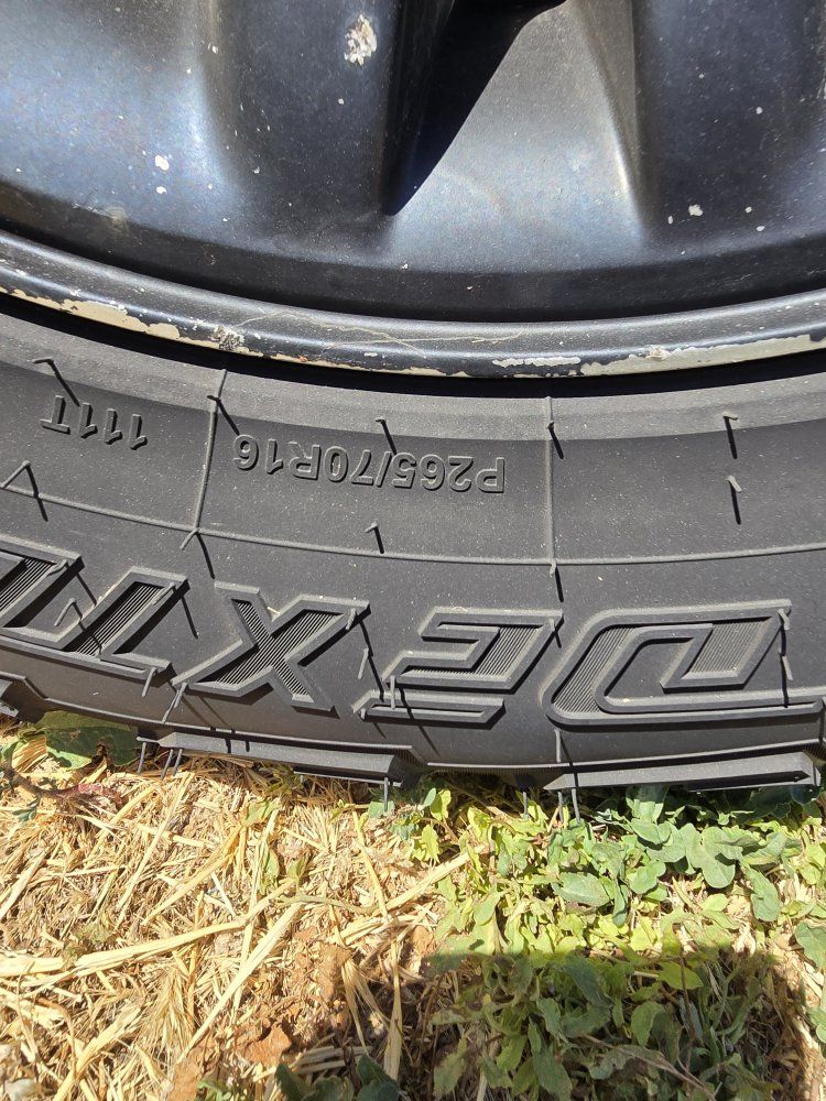 Set of 265/70/R16
