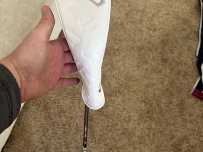 TaylorMade Qi10 Max Rescue 4 Hybrid – 23° – Stiff
