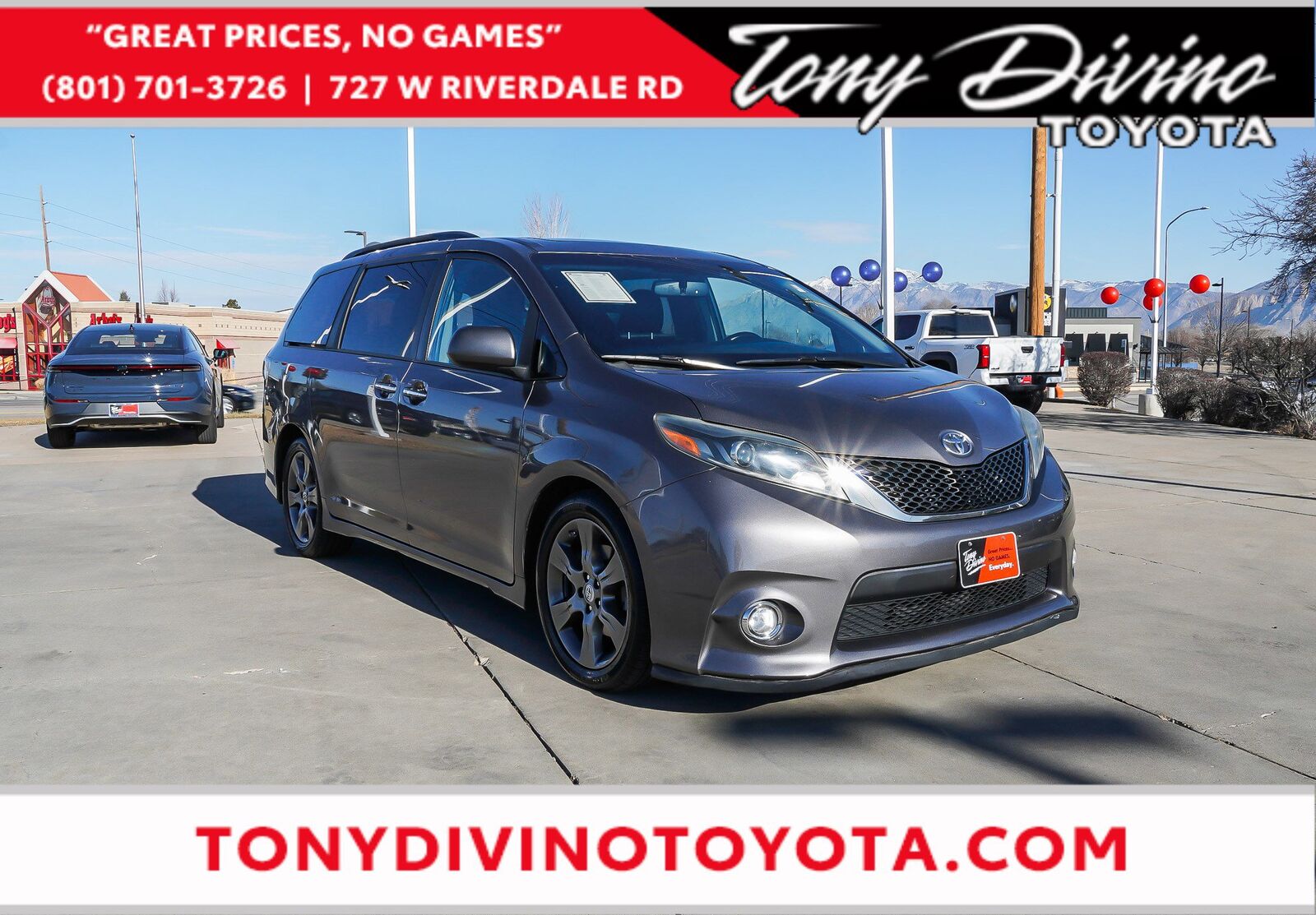 2016 Toyota Sienna SE 8-Passenger