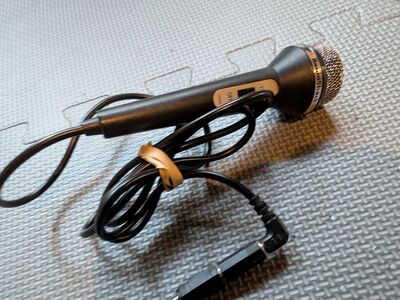 Radio shack mini dynamic microphone