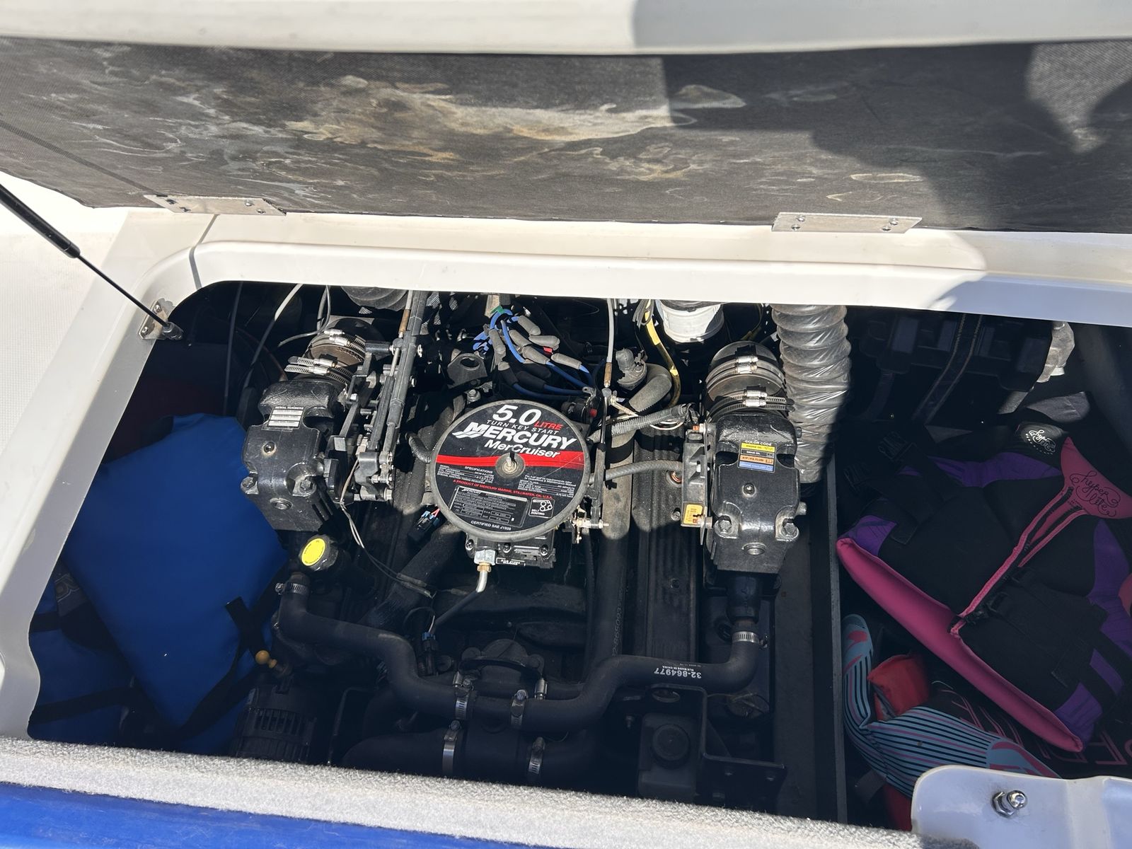 Main image 10