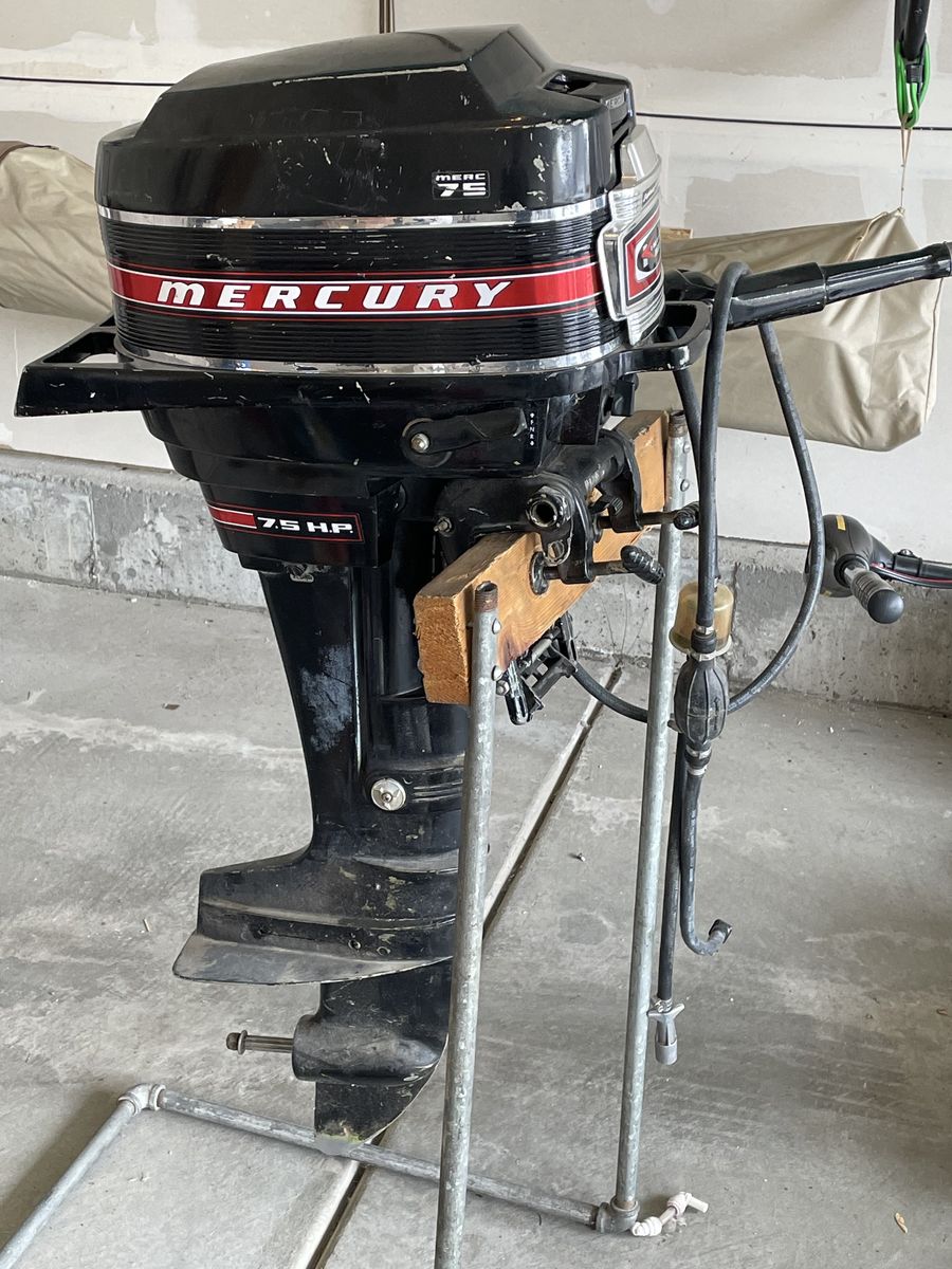 Mercury 7.5 HP Motor