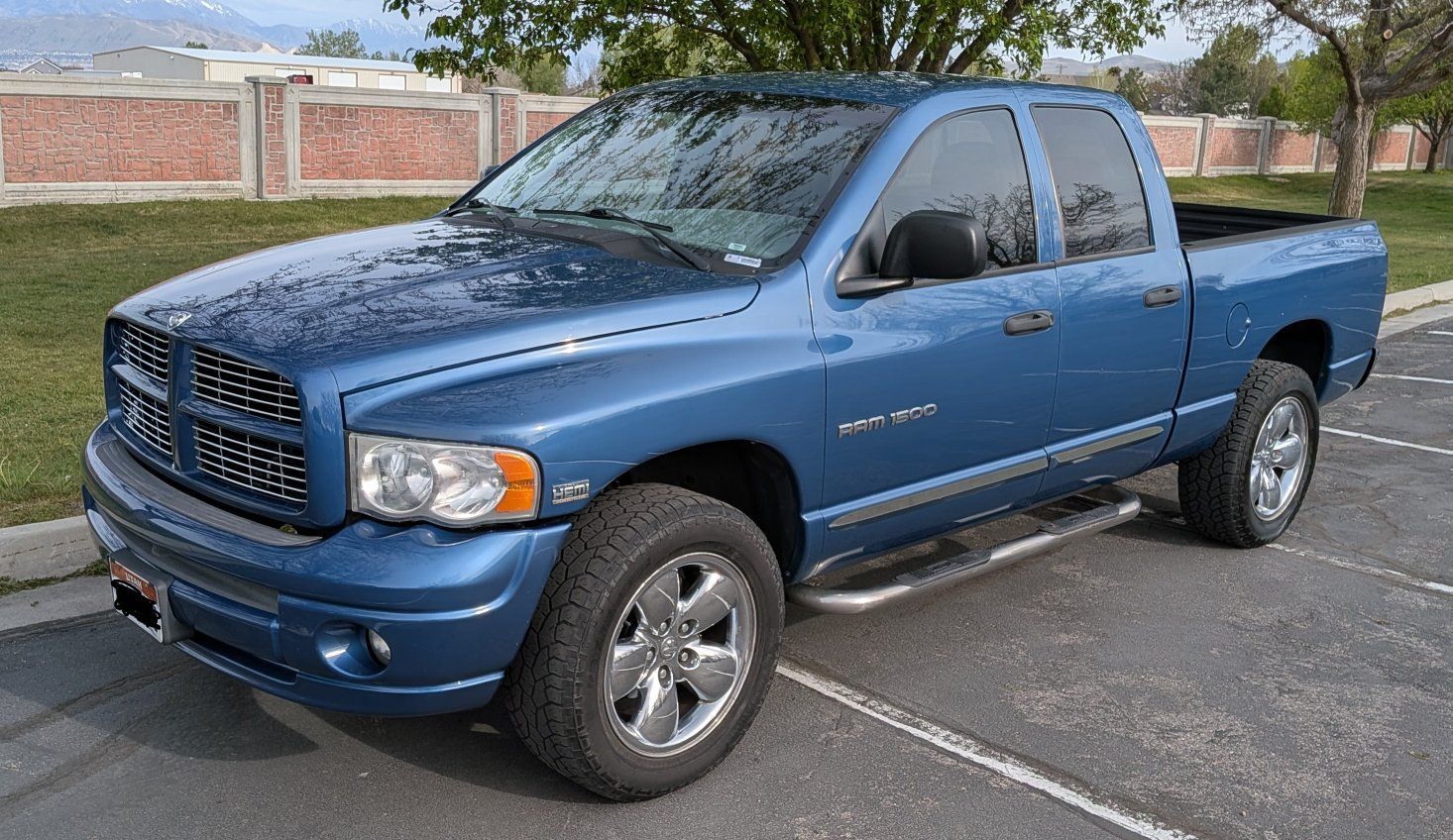 2005 DODGE RAM 1500 SLT