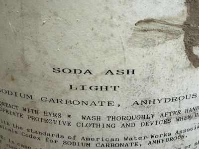 Soda ash for pools