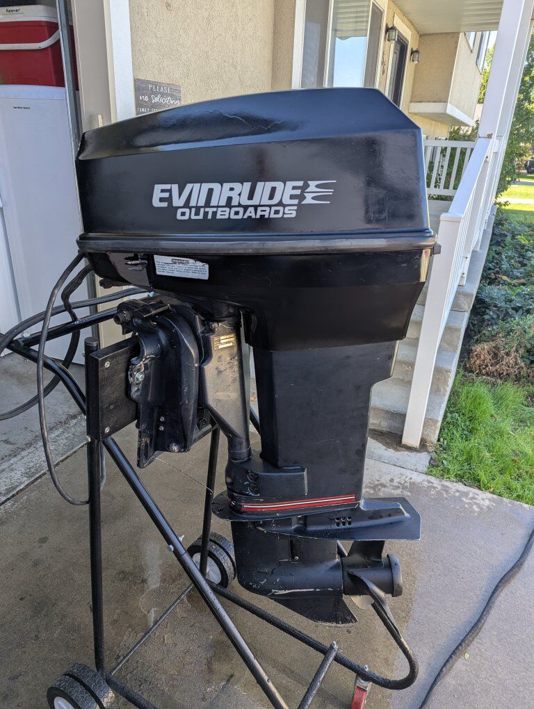 Outboard Motor Service