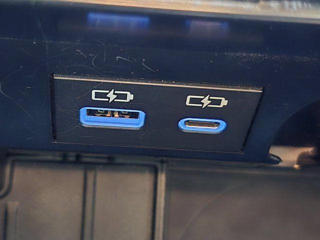 Main image 8