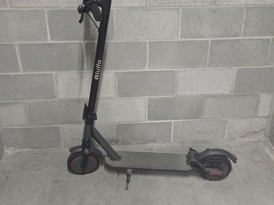 Riuiio G01 Pro electric scooter
