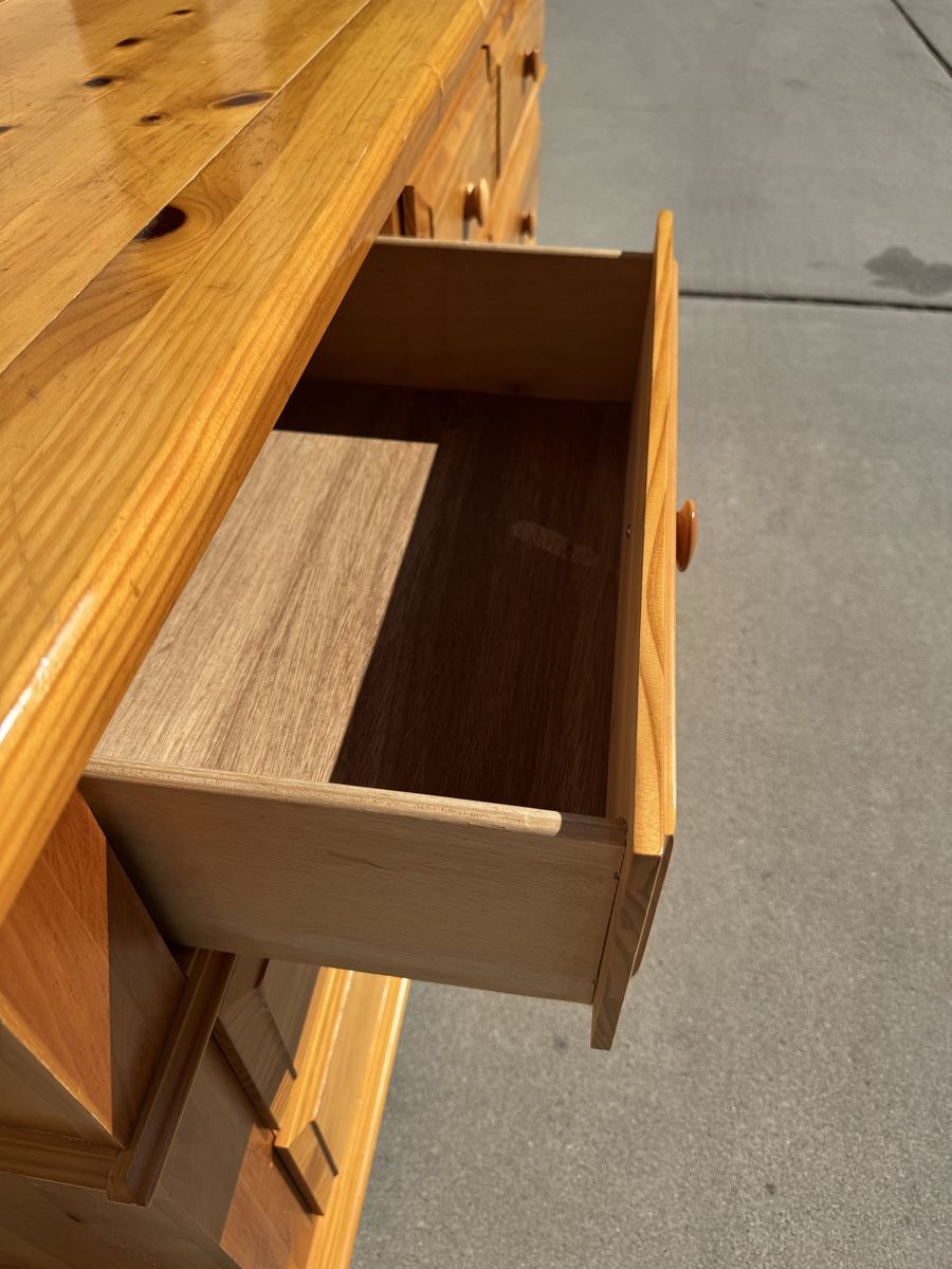 Main image 8