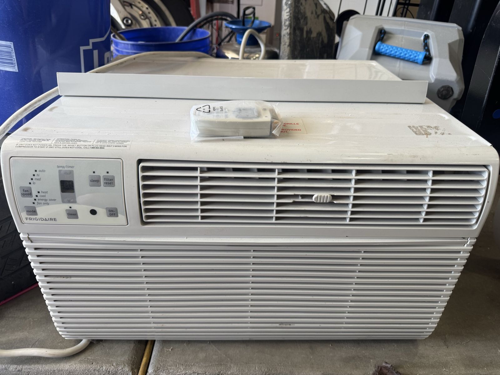 Frigidaire FRA14EHT2 14,000 BTU Window Air Conditioner w/ Heat, Remote Control - Works Great!