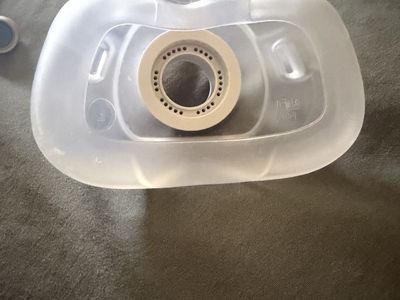 ResMed F40 Cushion Large (similar to picture except under nose and over mouth)
