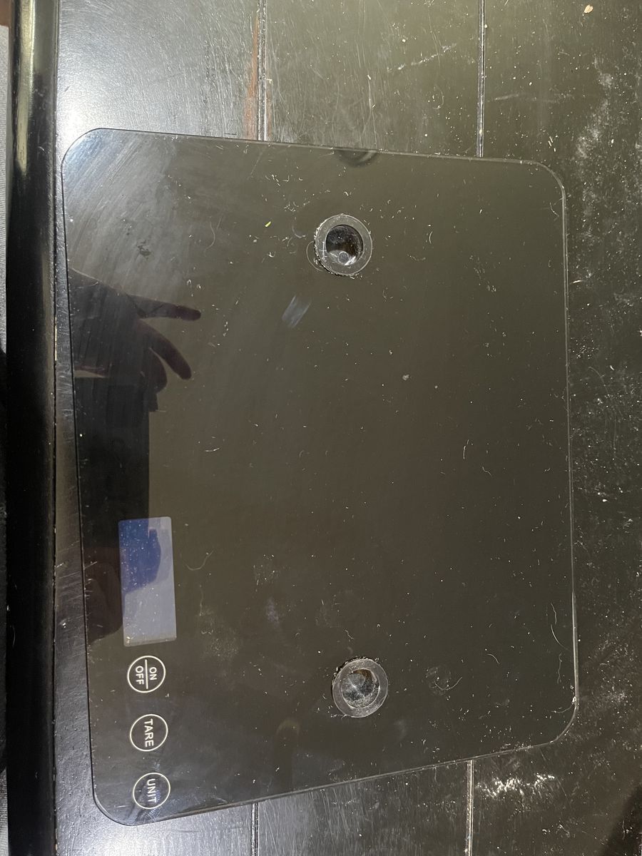 Digital scale for small animals