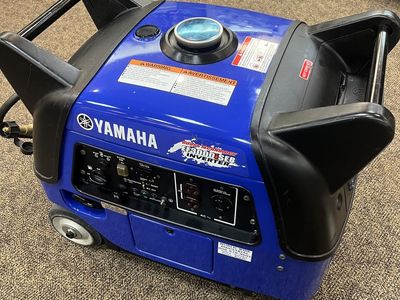 Yamaha EF3000iSEB 3000-Watt Inverter Generator With Propane Attachment