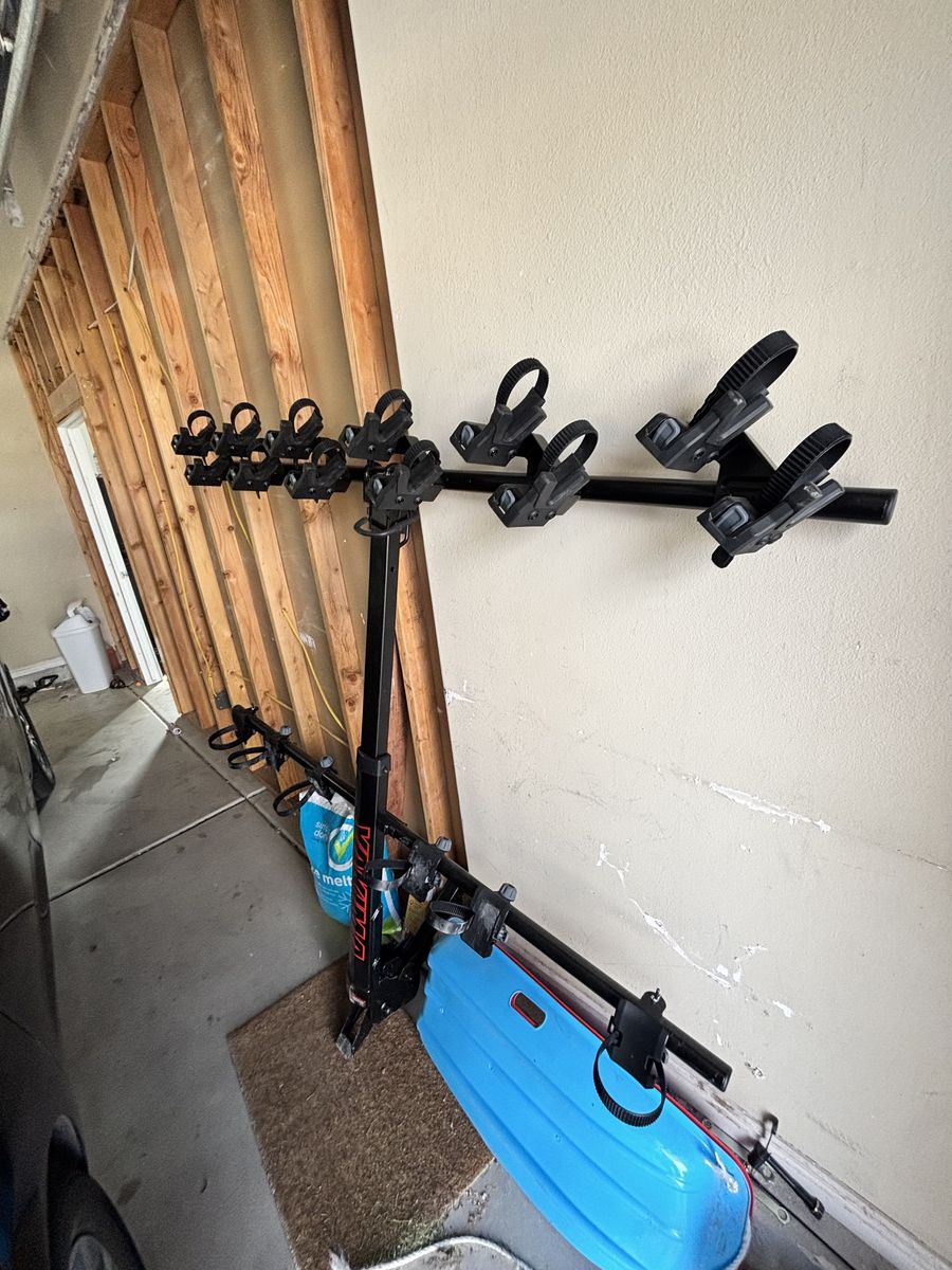 Yakima HangTight 6