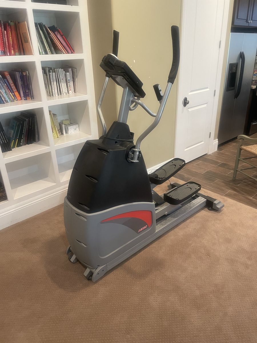 $25  Ironman Elliptical