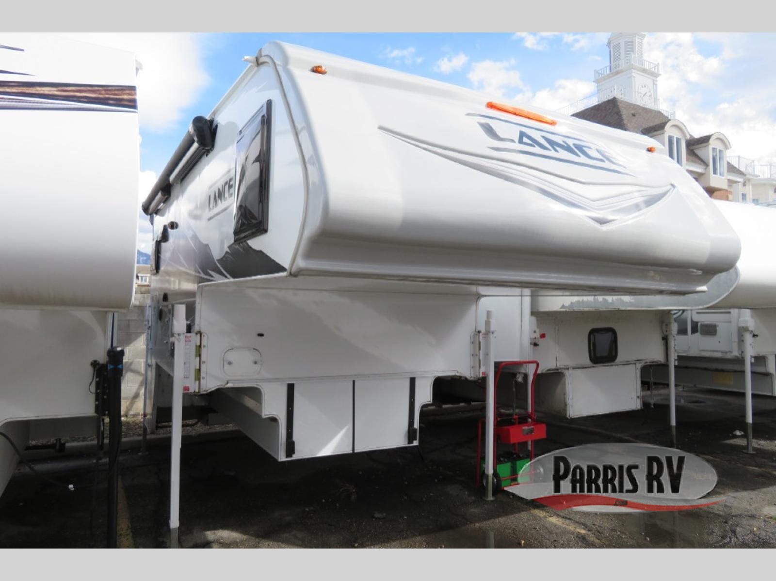 Used 2025 Lance Lance Truck Campers 975