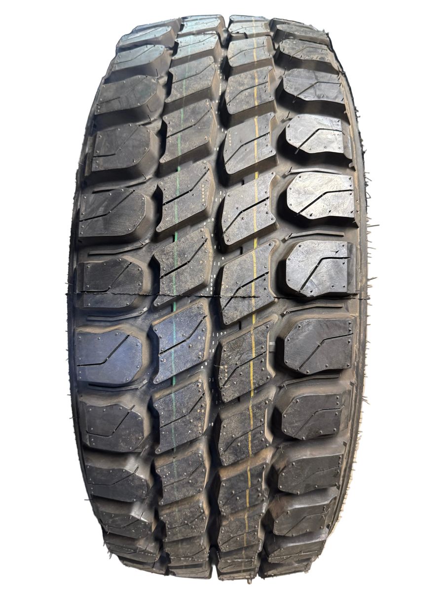 1 NOS GLADIATOR QR900-M/T BS LT 285 70 17 121/118Q 10PLY MUD TERRAIN TIRE 1932257783