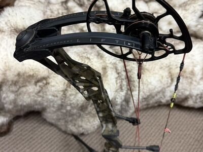 2025 Mathews Lift X 29.5