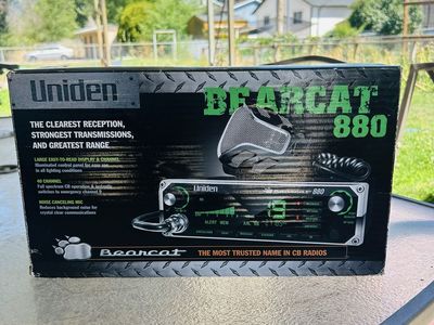 Uniden Bearcat 880 CB Radio