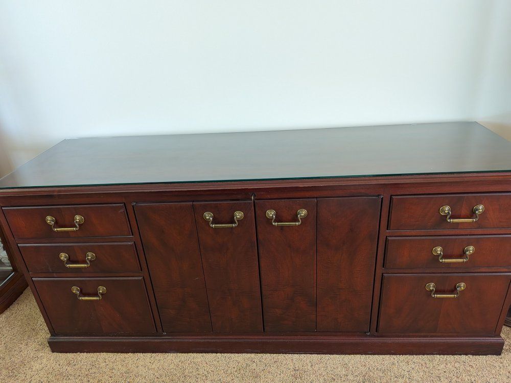 credenza