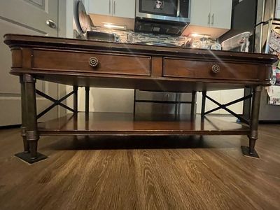 PRICE REDUCED Large Beautiful Dark Oak Wooden Coffee Table / Cocktail Table